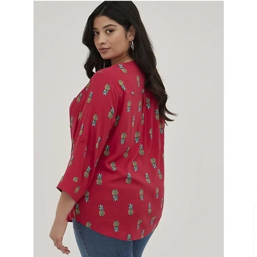 Torrid Harper Pineapple‎ Print Blouse Pullover Top Women's Size 2